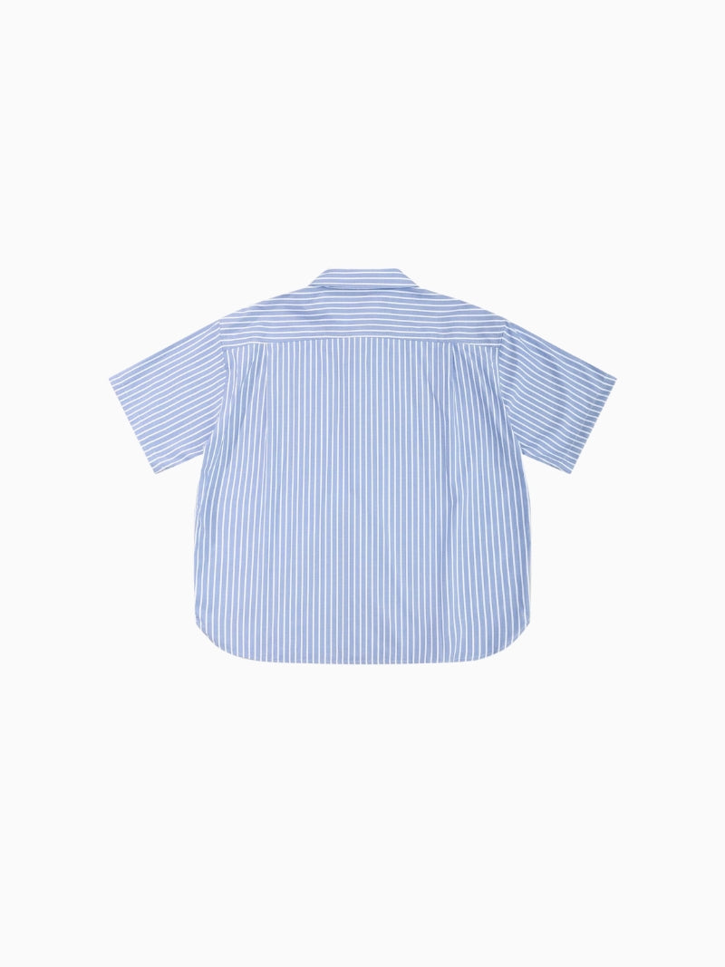 Blusa de linho às riscas com mangas curtas