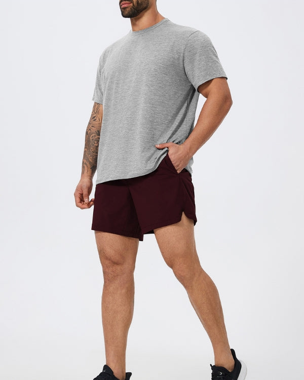 T-shirt de desempenho essencial 0.1