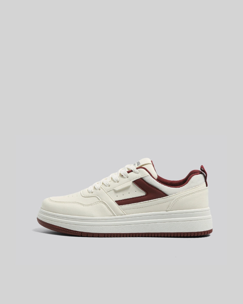 Sneakers med låga blad