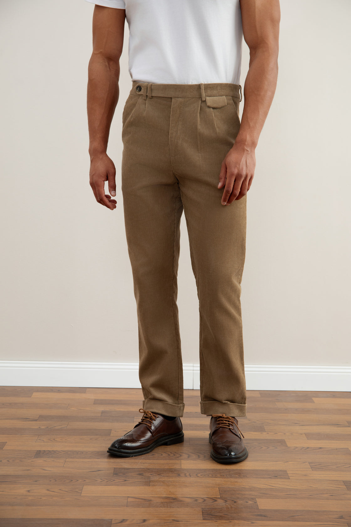 Tan Straight-Fit Corduroy Byxor