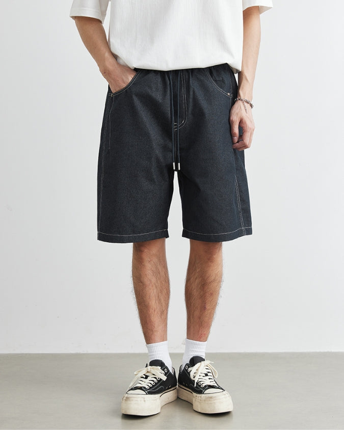 Shorts i vid, avslappnad denimlook med dragsko