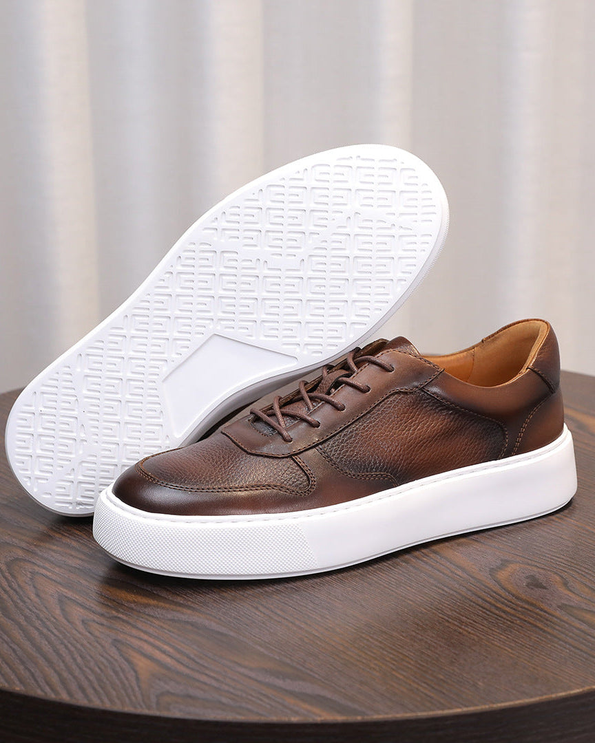 The Torino Pebble-Grain låga sneakers