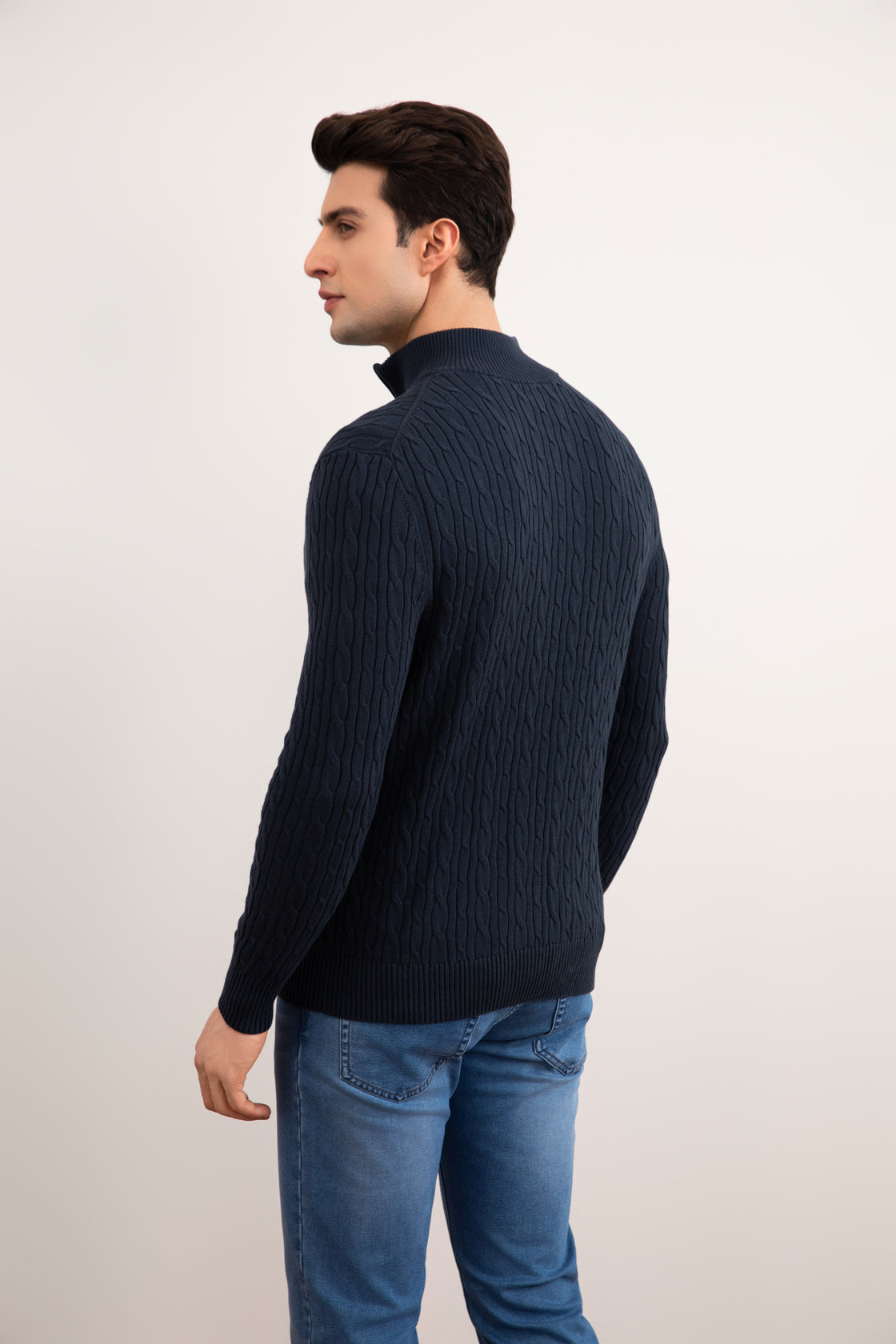 سترة زرقاء محبوكة half-zip كابل محبوكة half-zip أزرق