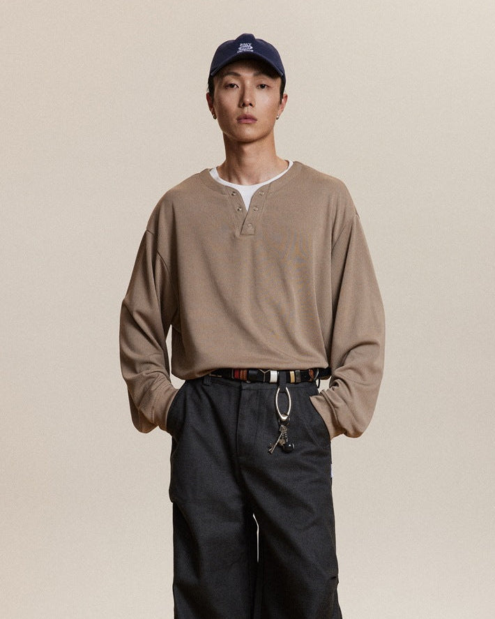 The Rheon Long-Sleeved Collar Top Sweater