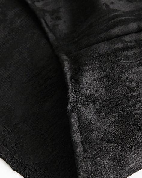 The Hanform Collar Shirt Sweater