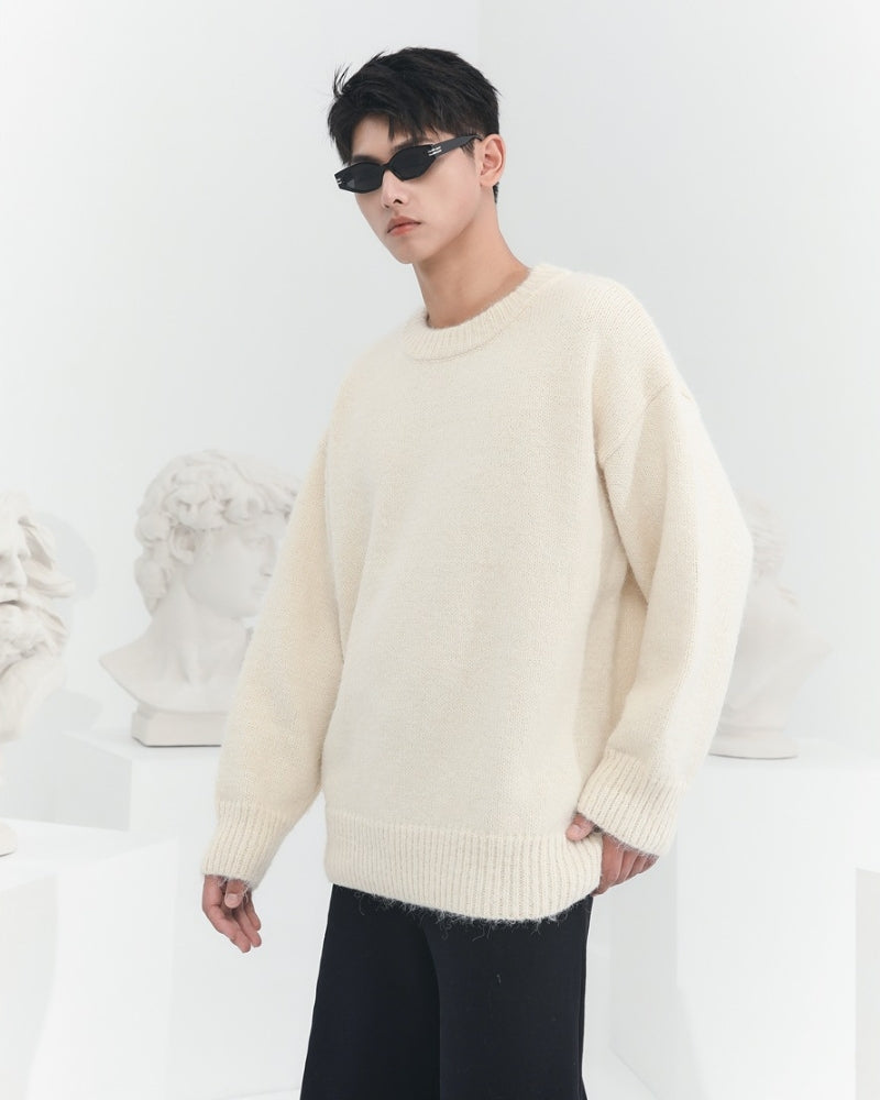 Strickpullover mit Rundhalsausschnitt in lockerer Passform aus Mischgewebe