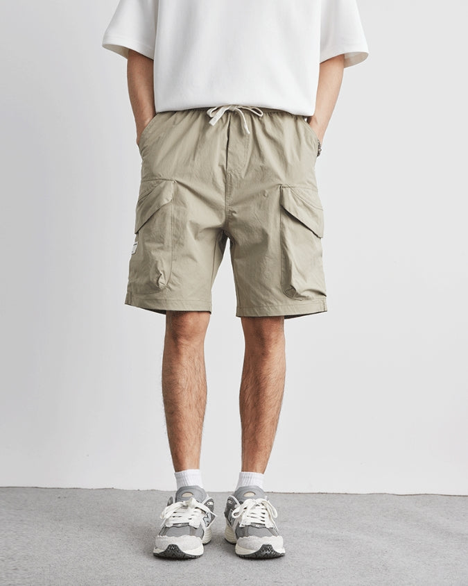 Weite, entspannte Cargo-Shorts mit Kordelzug