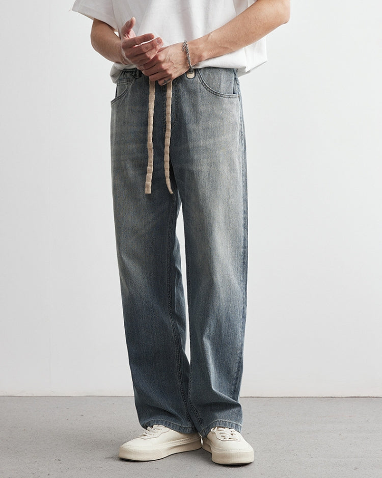 Verblasste große Schnürsenkel Straight Jeans