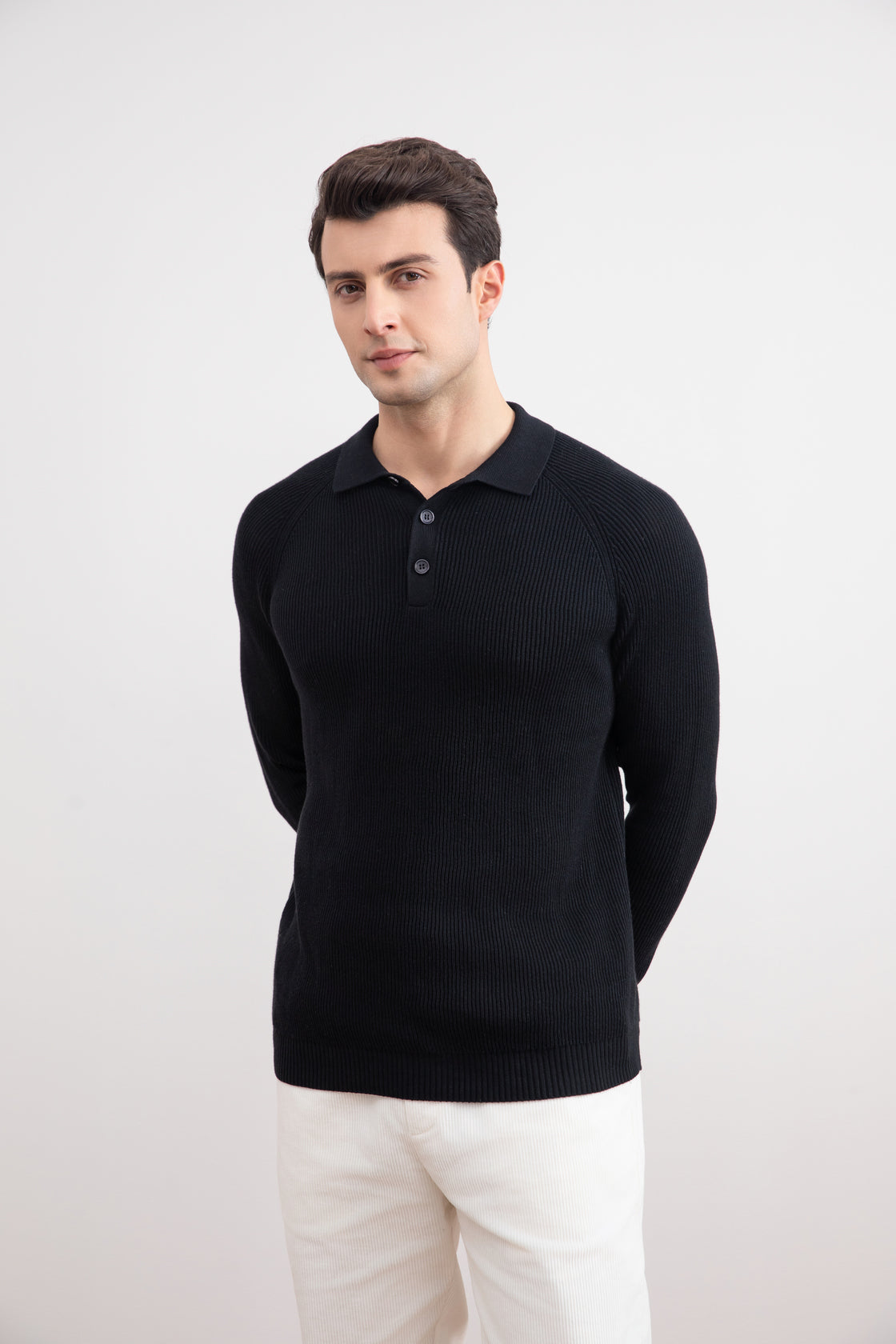 Polo inglés negro de canalé
