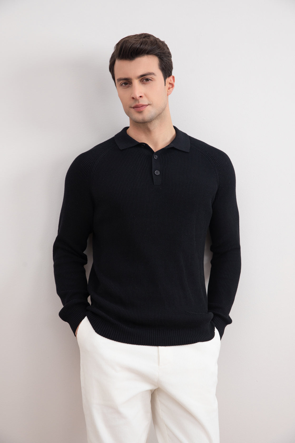 Polo inglés negro de canalé