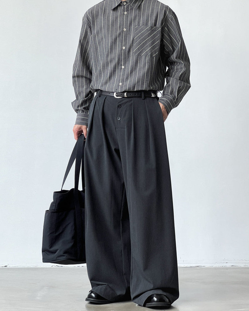 Refined Wool Pleated Trousers