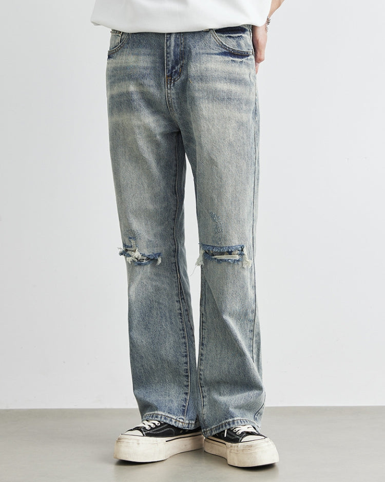 Weite Denim-Jeans mit ausgefranstem Bein
