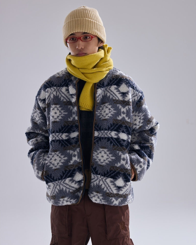 Fleece-Jacke mit Reißverschluss mit nordischem Muster