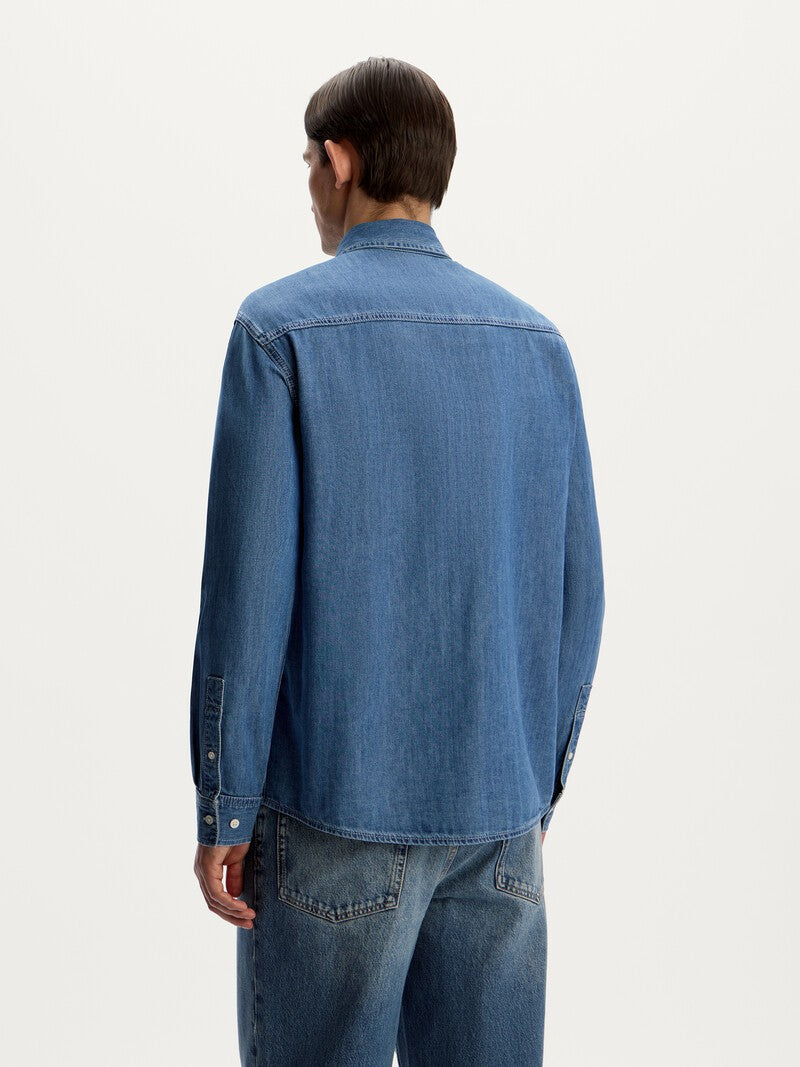 Chemise en denim léger bleu