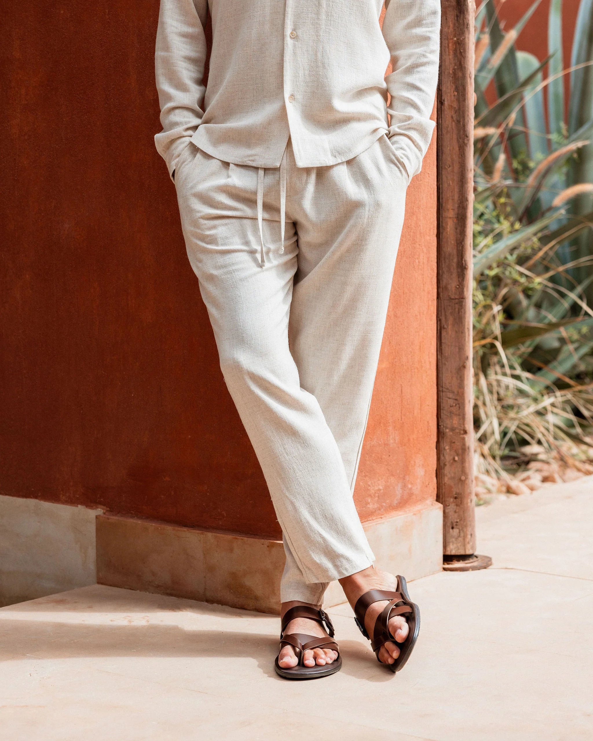 Elastic waistband linen pants beige