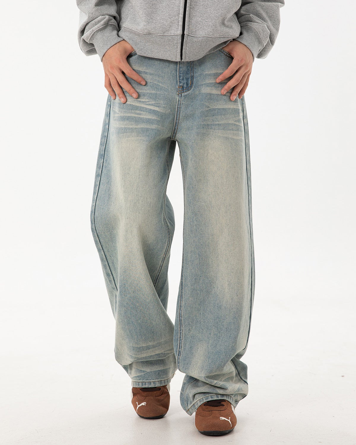The  Whisper Wash Straight Jeans