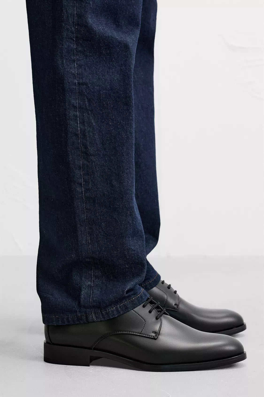 DRESS SHOES BLACK