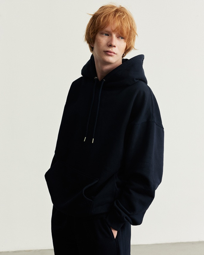 Übergroßer Hoodie mit Kordelzug