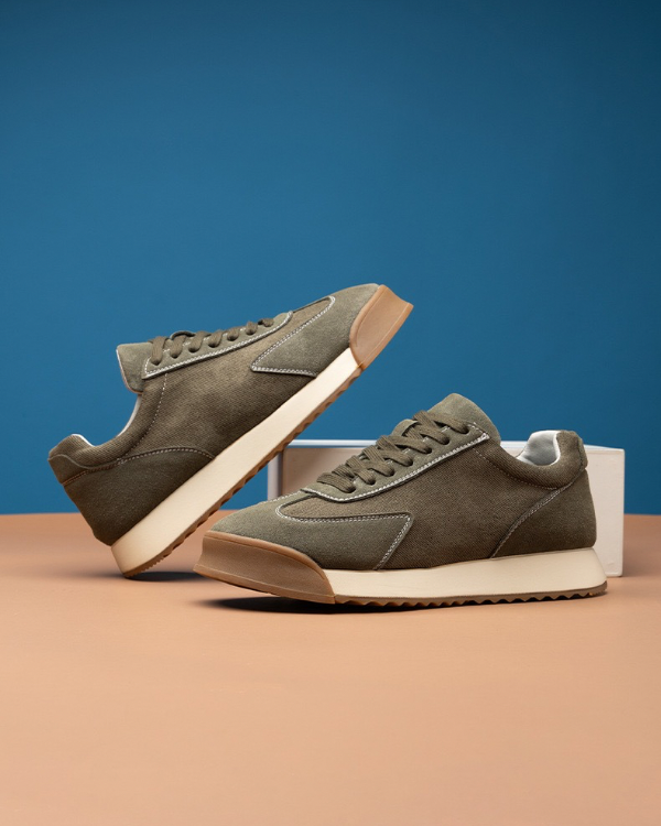 FieldForm Retro Runner Sneakers
