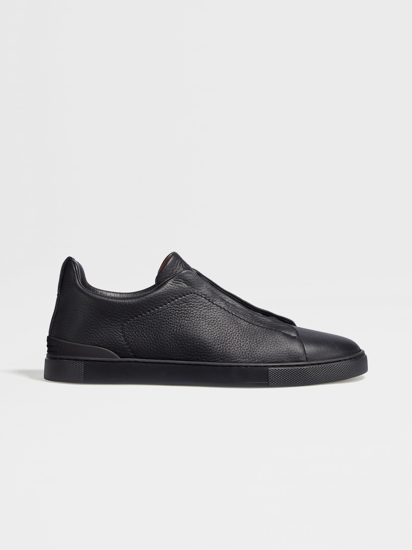Dark Knight Laceless Sneaker