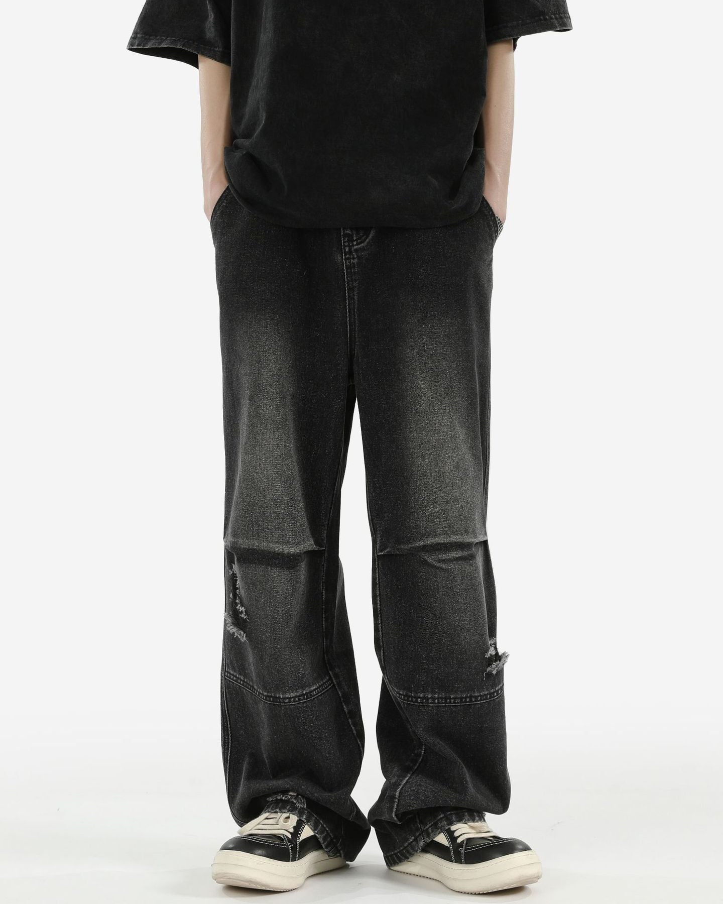 The Riverton Pleated Loose Jeans