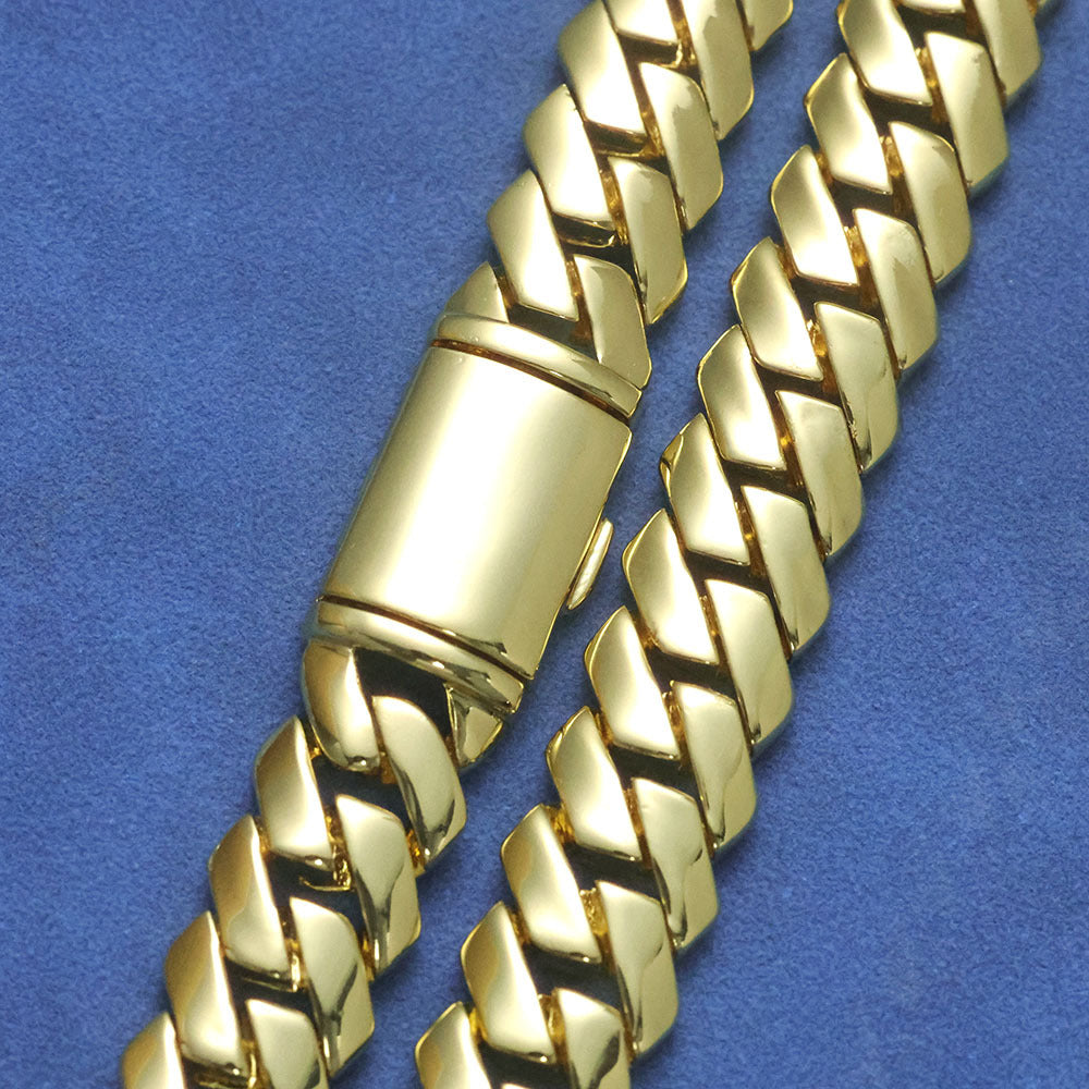 Grand Polished Cuban Link Bracelet