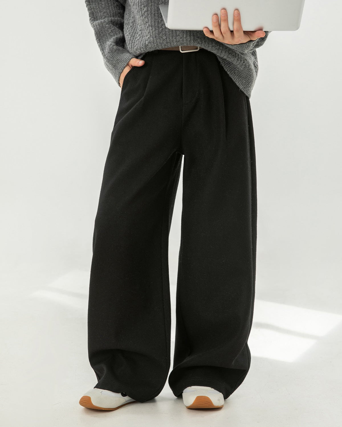 The Heavy Texture Wool Wide Leg Trouser