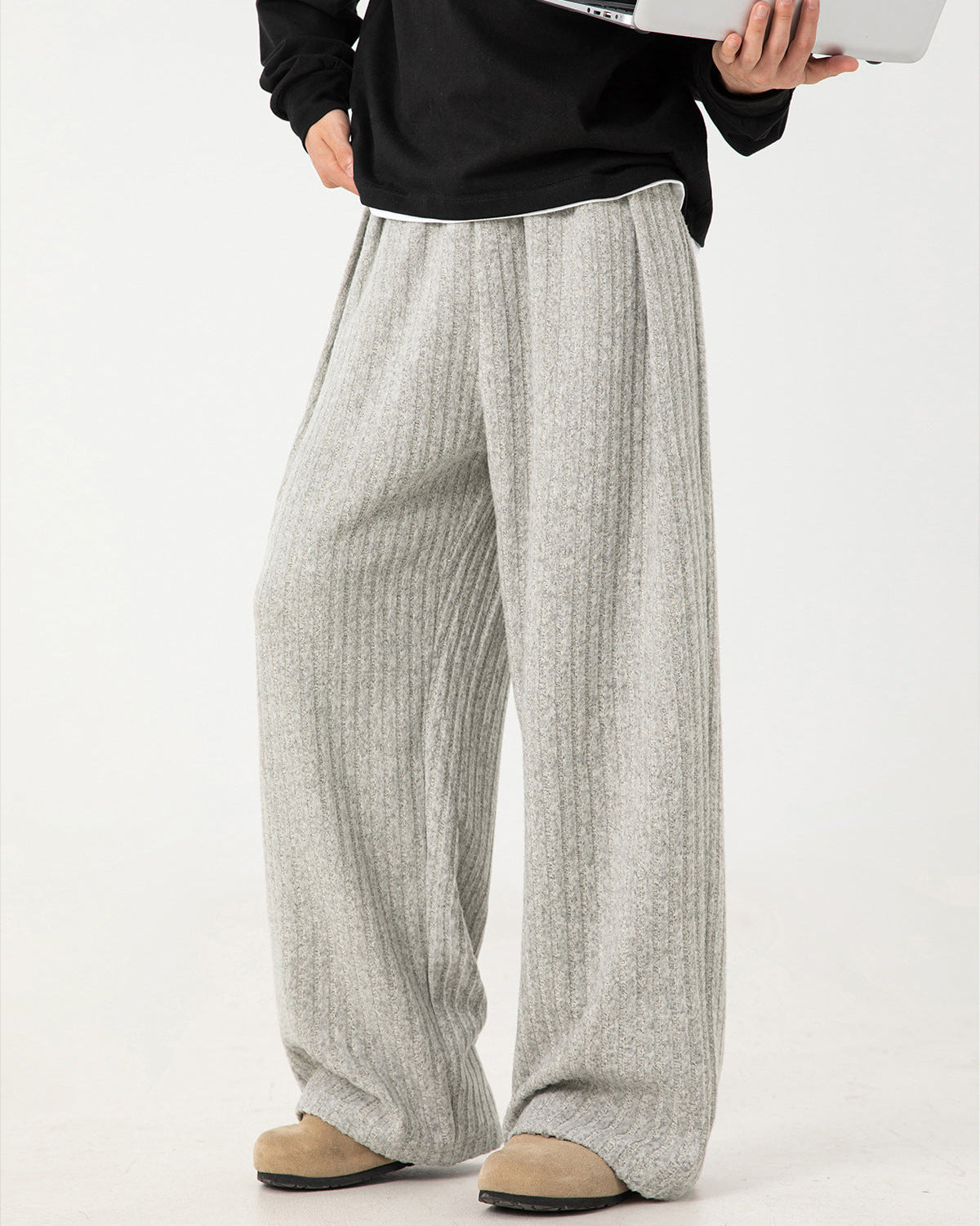 The Textured Fleece Sweatpants