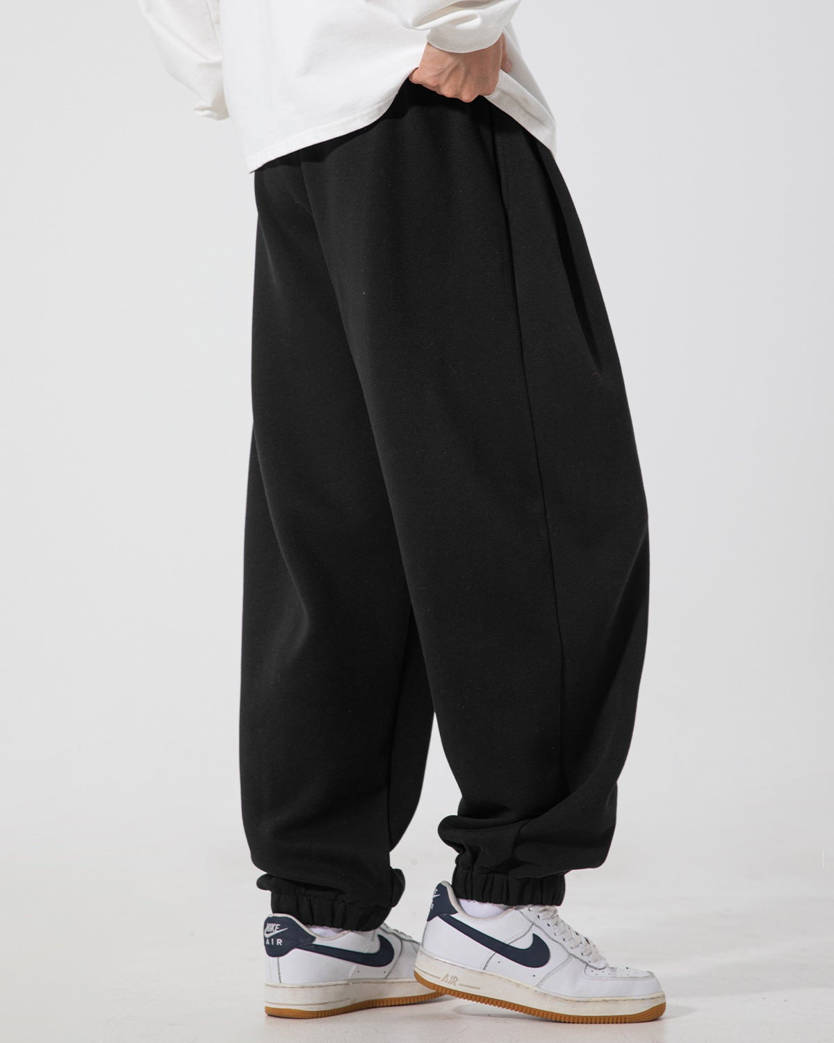 The Boulevard Pleated Sweatpants