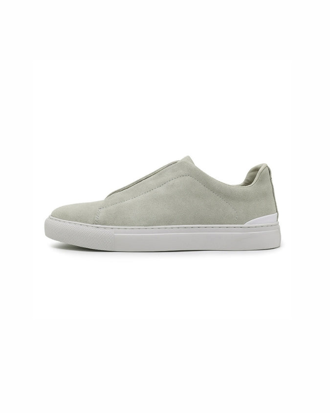 Sneaker sin cordones en ante verde oliva