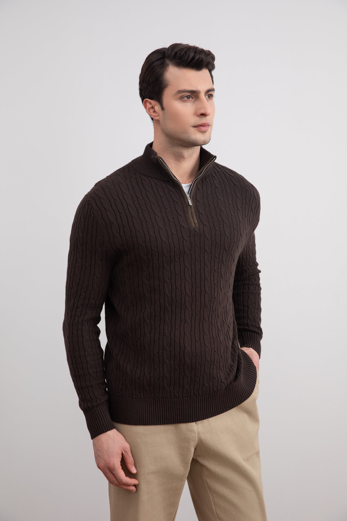 Jersey marrón oscuro de punto por half-zip