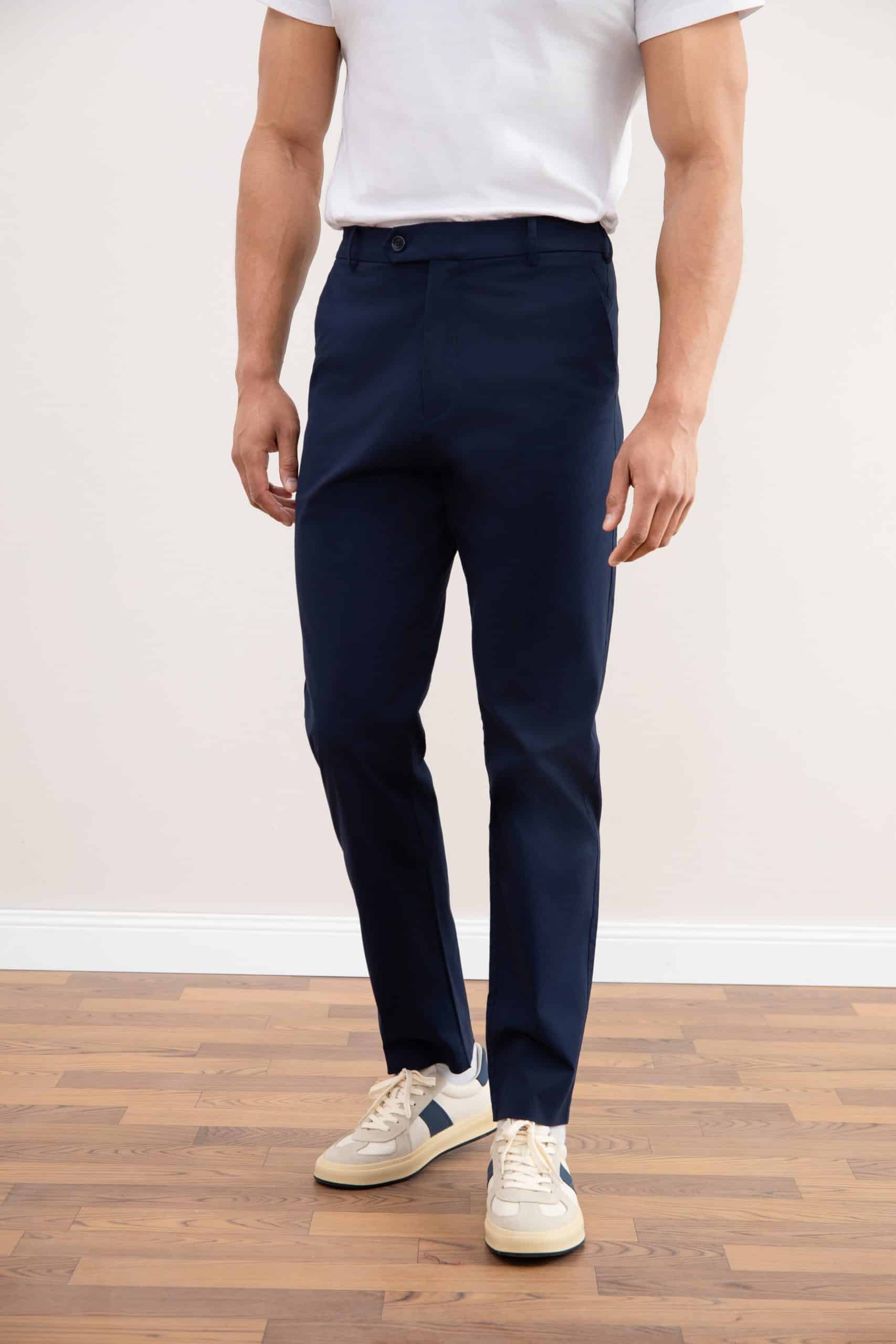 Pantalón azul recto plisado