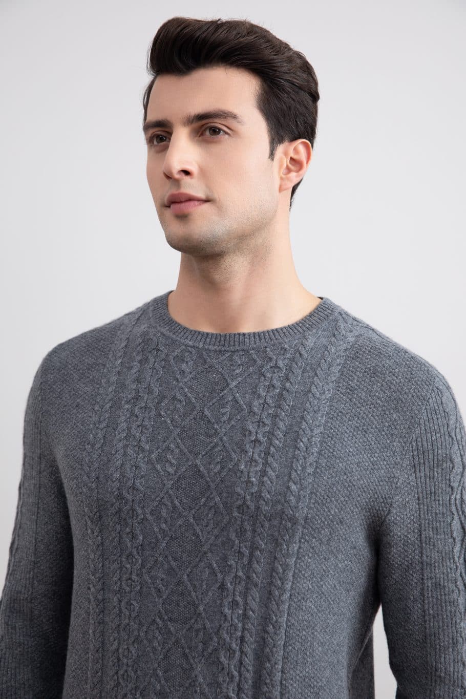 Gris oscuro Mélange Cashmere Cable Knit Crewneck