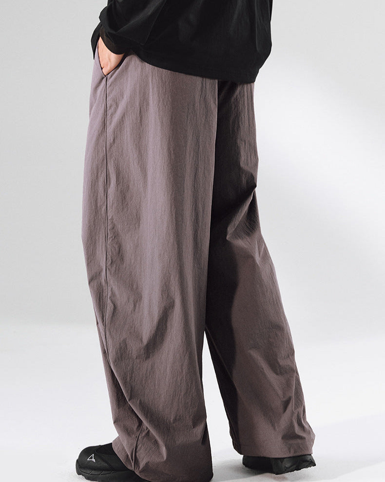 Pantalón técnico de pierna ancha con cordón