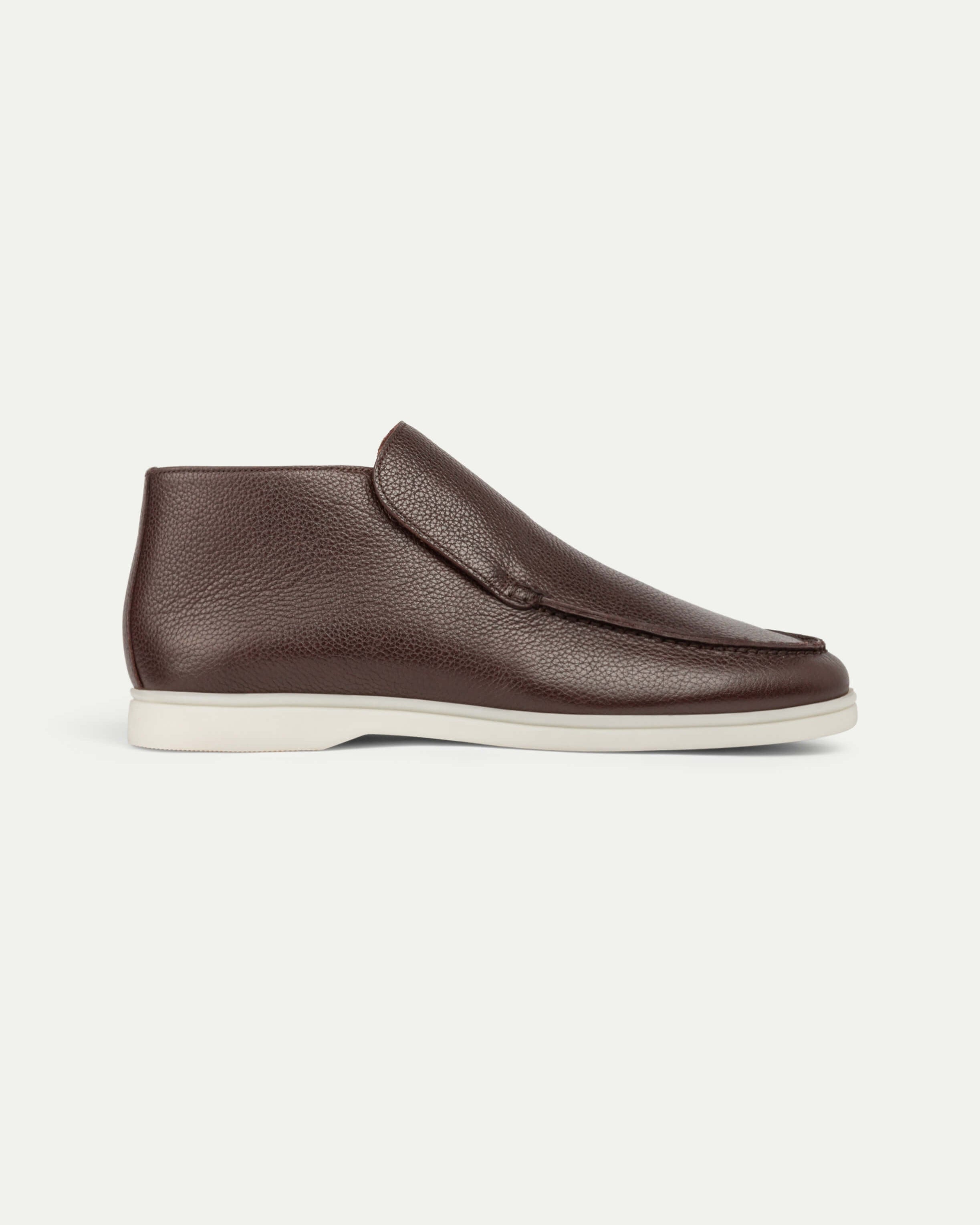 Mocasín City de piel chocolate