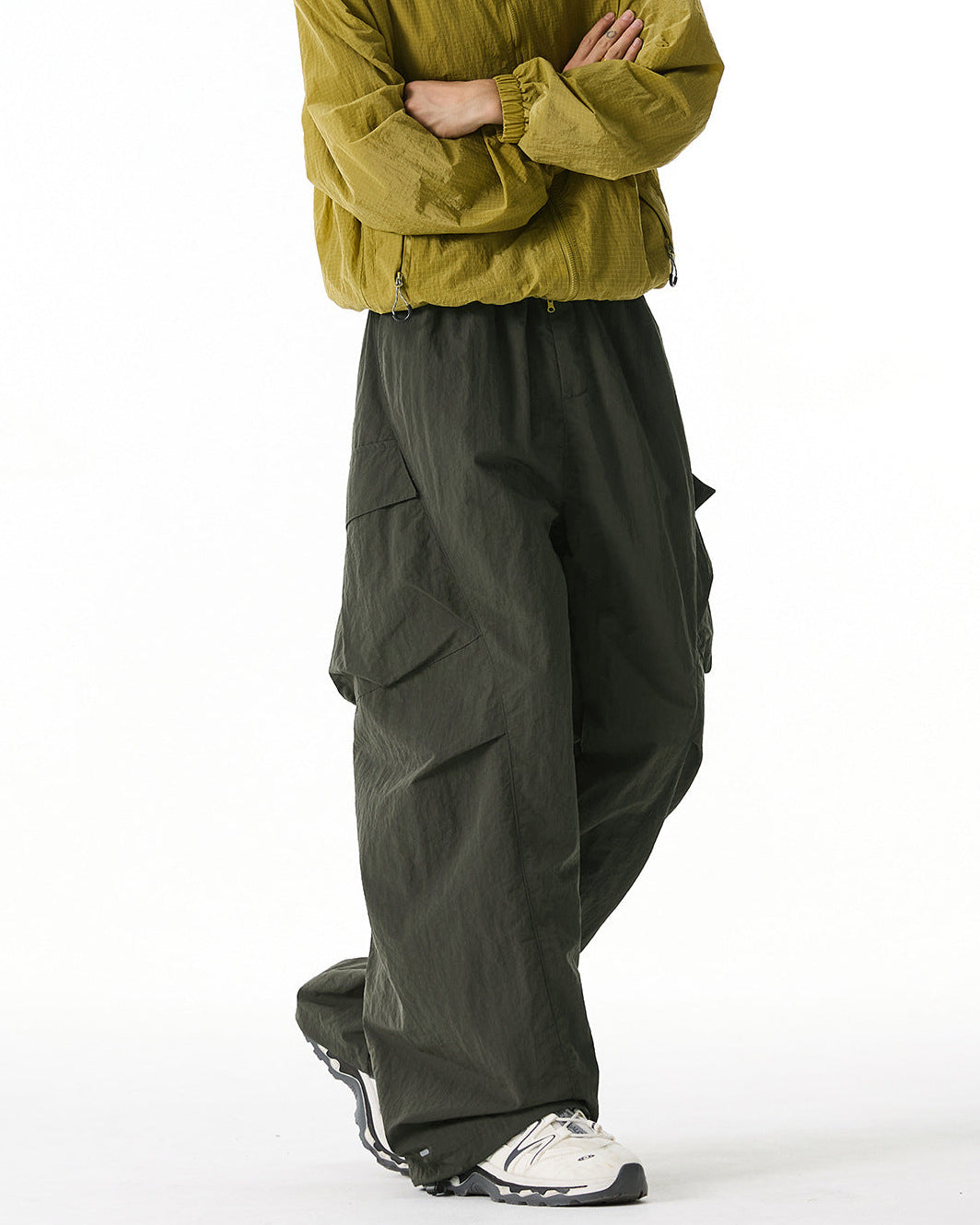 Les pantalons parachutistes de l’avant-garde