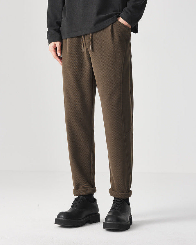 Le pantalon Momeike ThermalFlex en sergé doublé de polaire