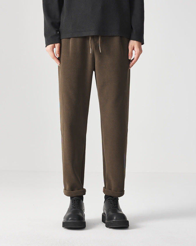 Le pantalon Momeike ThermalFlex en sergé doublé de polaire