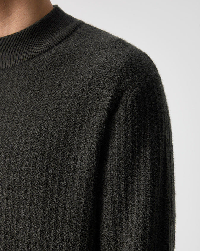 Le chandail Momeike Ribbed Elegance à col mi-montant