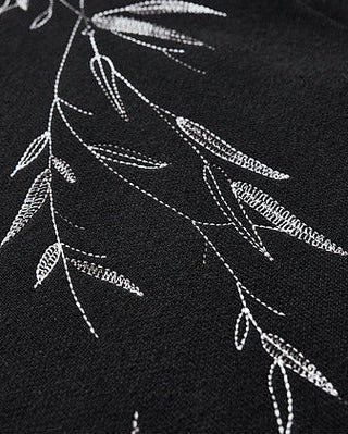 Le chandail « Zen Stitch » de Mo Maike