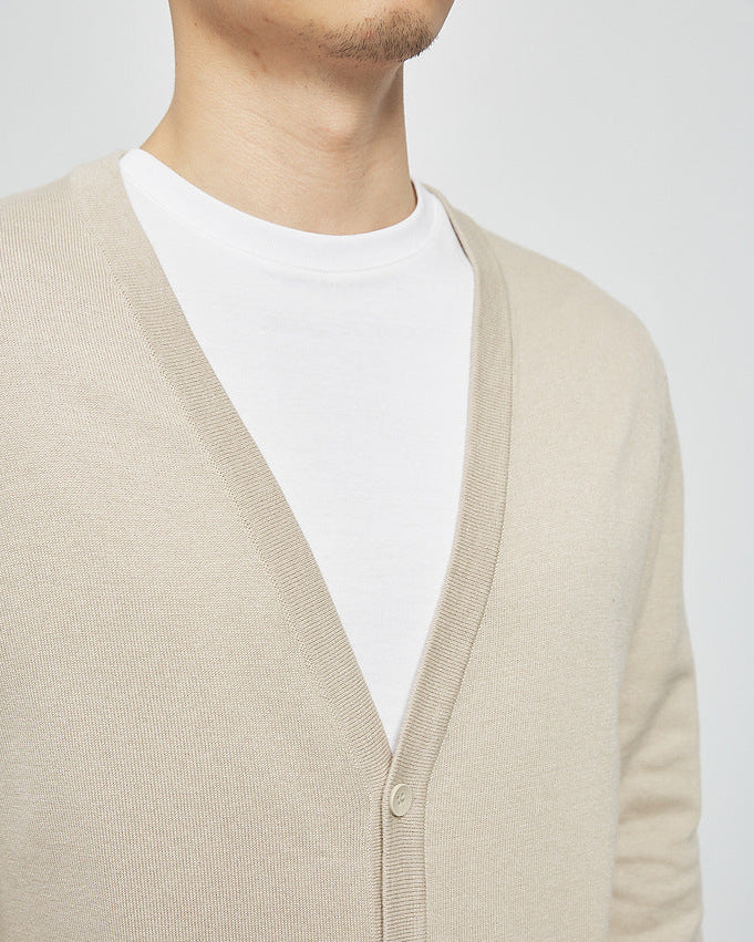 Le cardigan en tricot Mimaike Essential à col en V