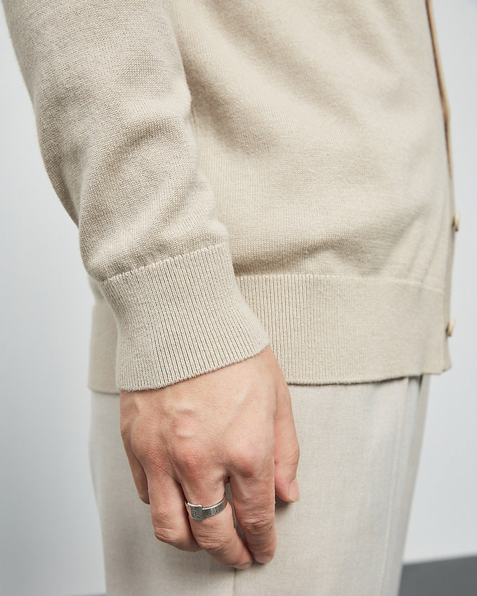 Le cardigan en tricot Mimaike Essential à col en V