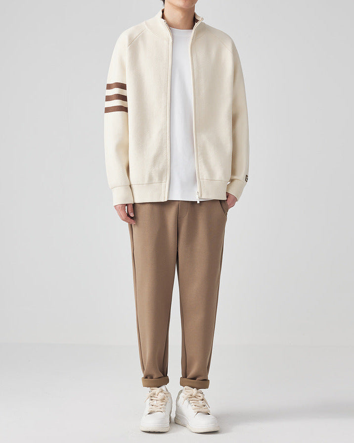 Le cardigan tricoté « Urban Stripe » de Modemaike