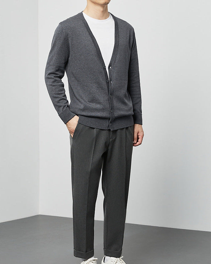 Le cardigan en tricot Mimaike Essential à col en V