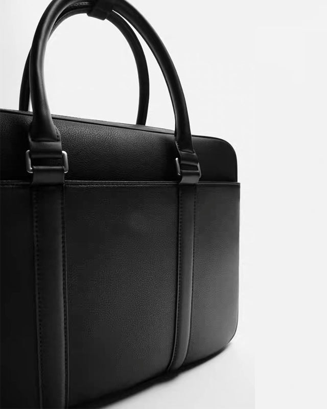 Mallette en cuir structurée