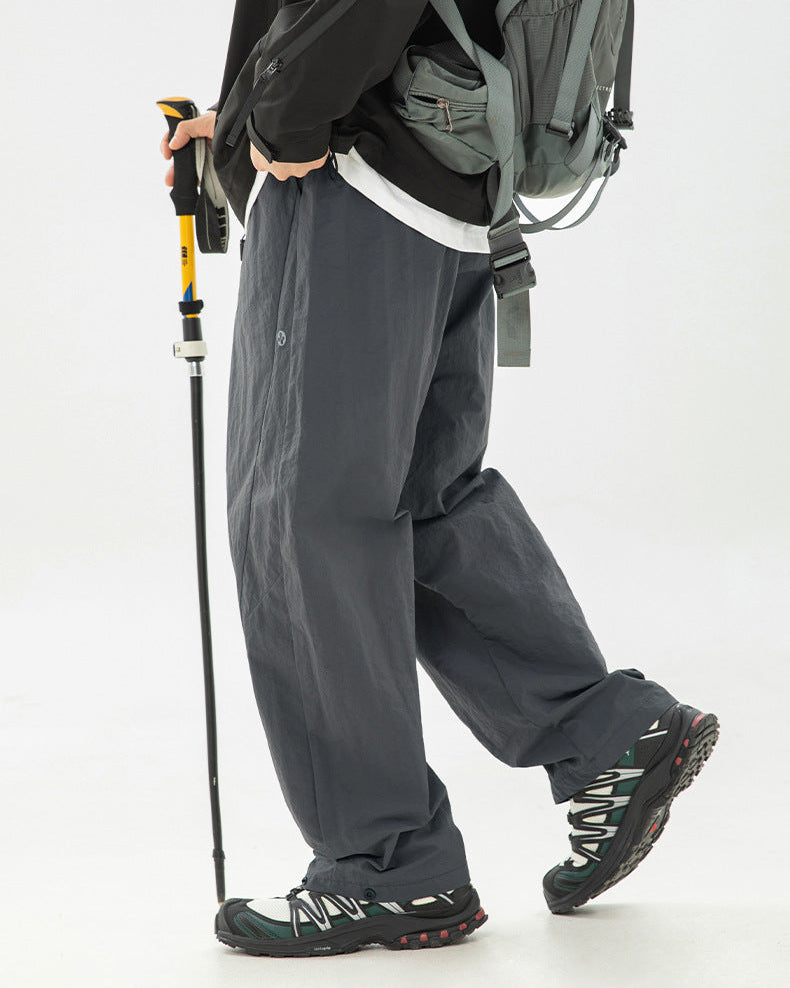 Le pantalon utilitaire à plis Contour