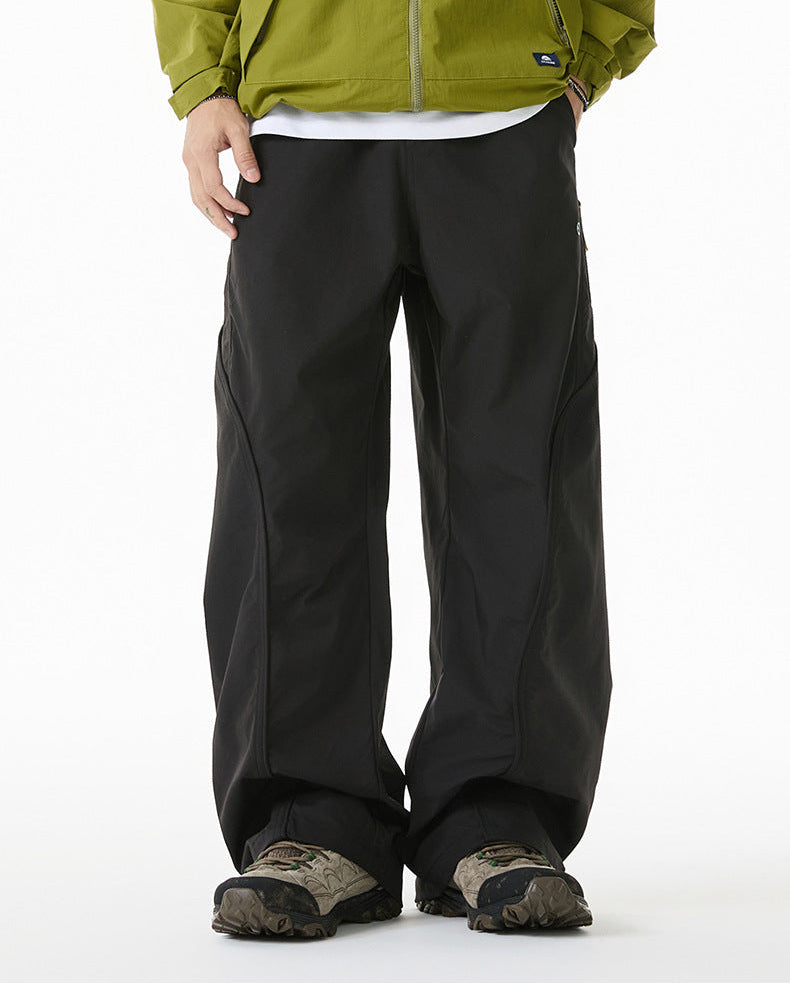 Le pantalon à trois épreuves pour l'extérieur