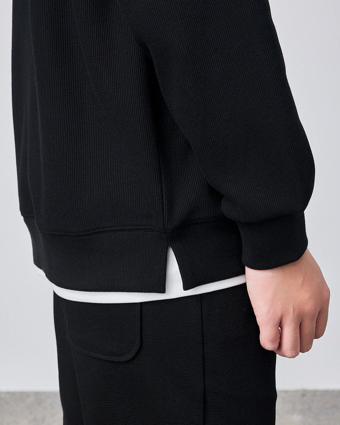 The Momeike Dual-Layer Waffle Knit Sweater (Pull en tricot gaufré à deux couches)