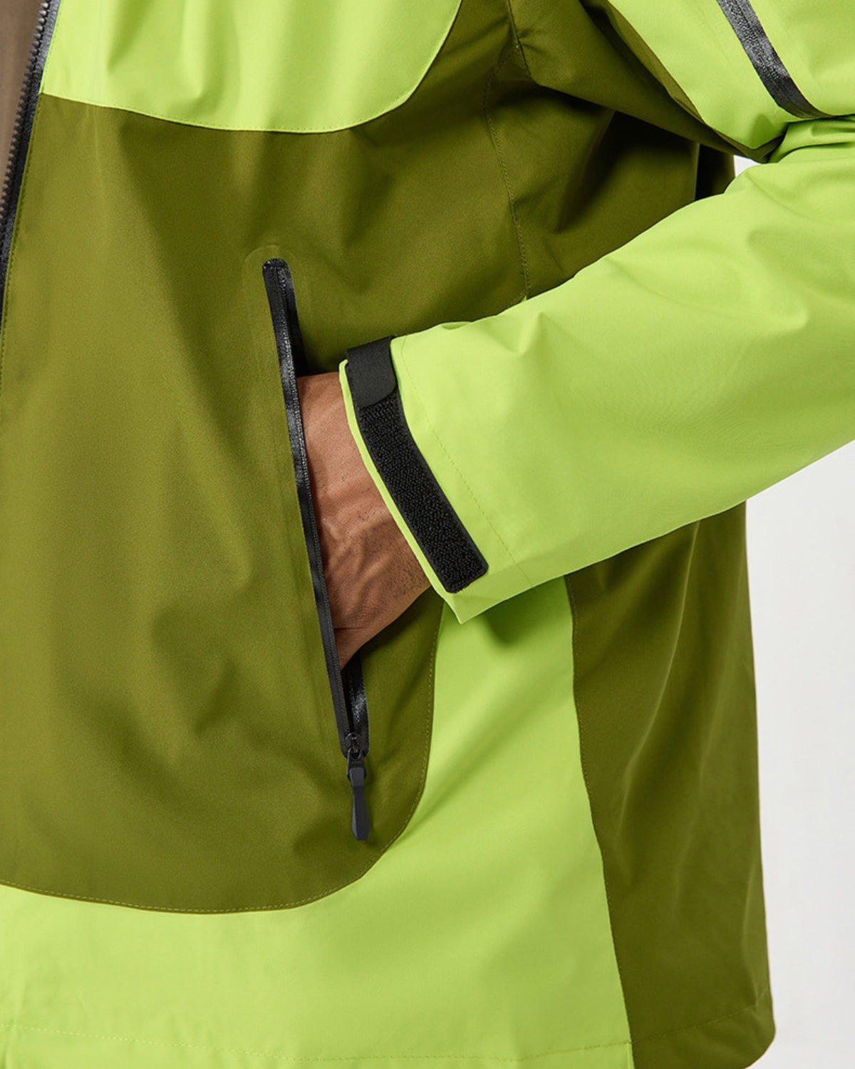 Veste coupe-vent imperméable à capuche Summit Pro