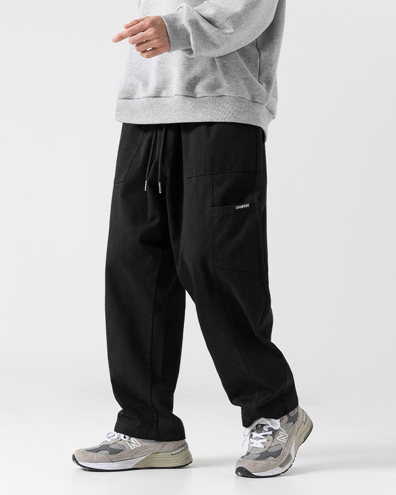 I pantaloni da lavoro con cuciture strutturate